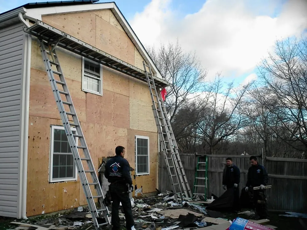 Emergency roof leak repair in Selden Ny, NY by Universal Roofing & Chimney