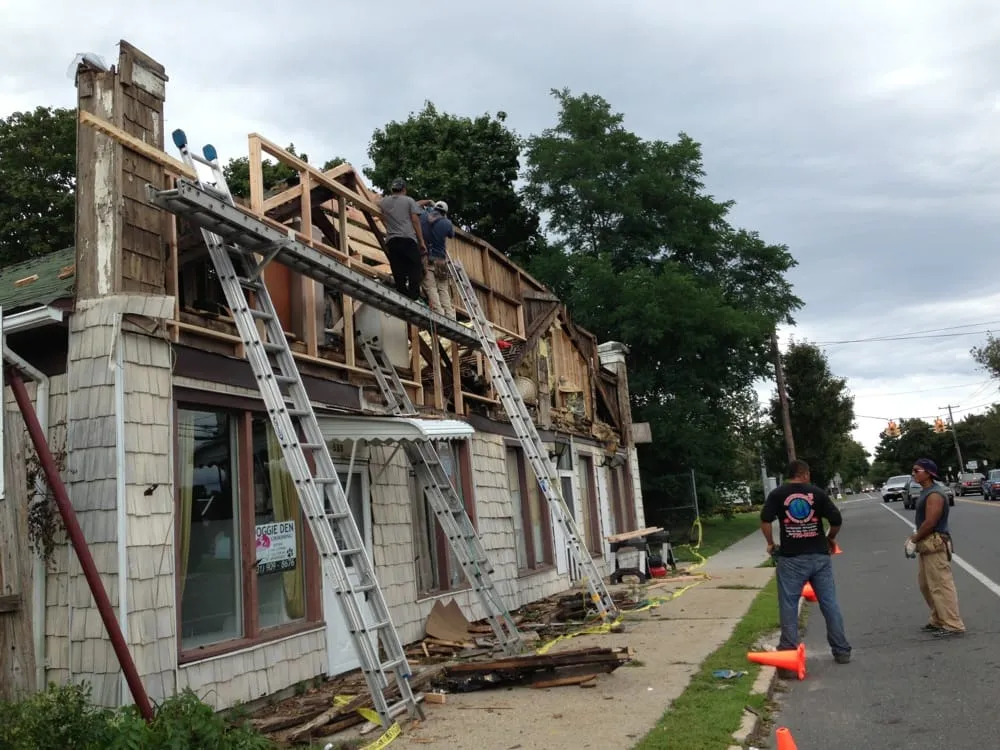 Licensed roof leak repair in Selden Ny, NY by Universal Roofing & Chimney