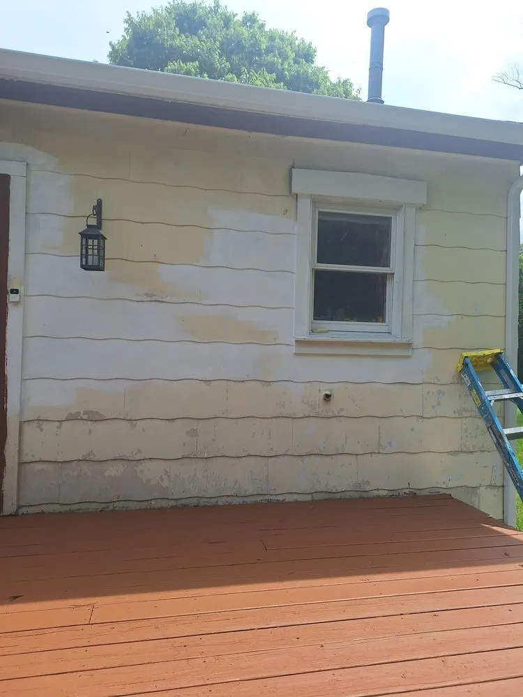 Slide of Universal Roofing & Home Improvement Services