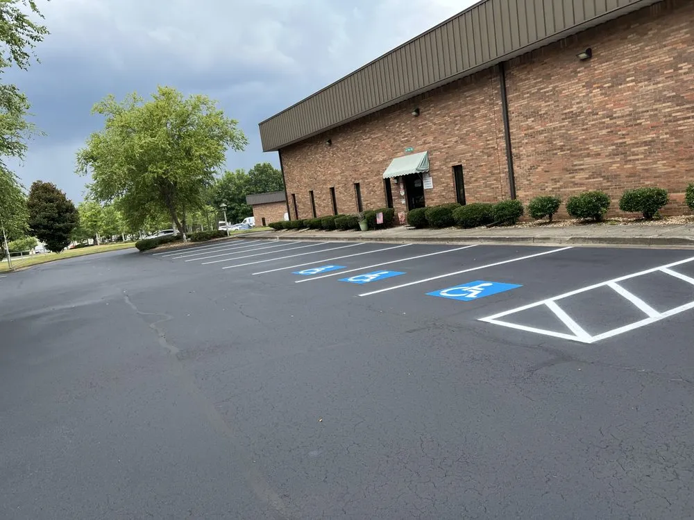 Slide of Universal roofing & Paving