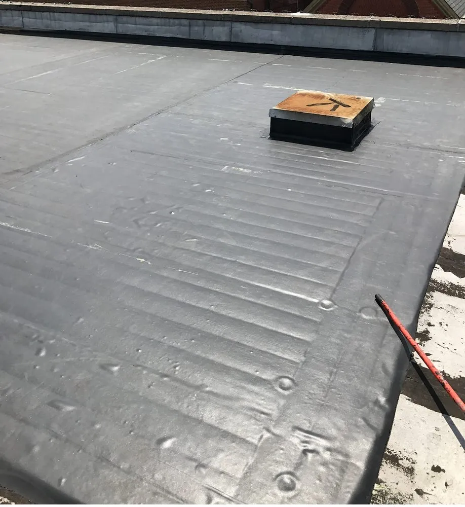 Slide of Universal roofing & Paving