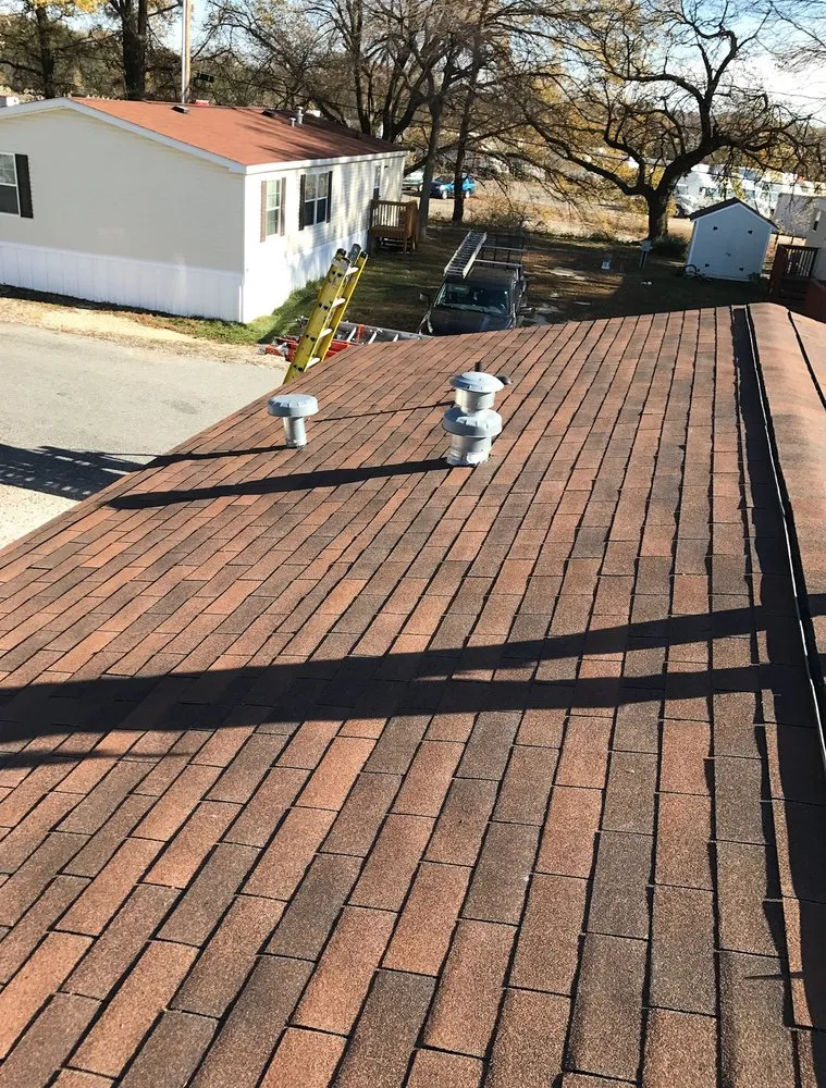 Slide of Universal roofing & Paving