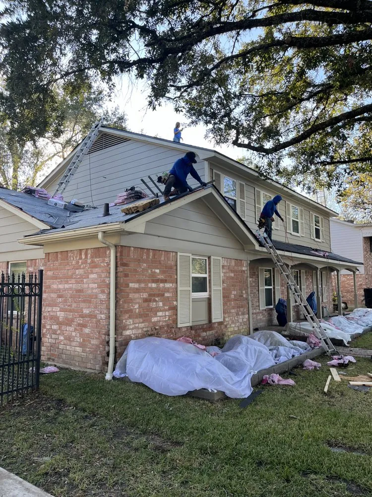 Slide of Universal Roofing & Restoration