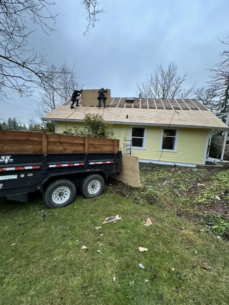 Slide of Universal Roofing & Siding