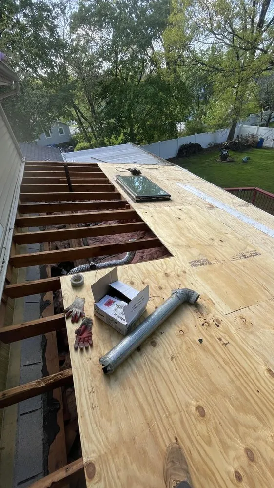 Slide of Universal Roofing Solutions