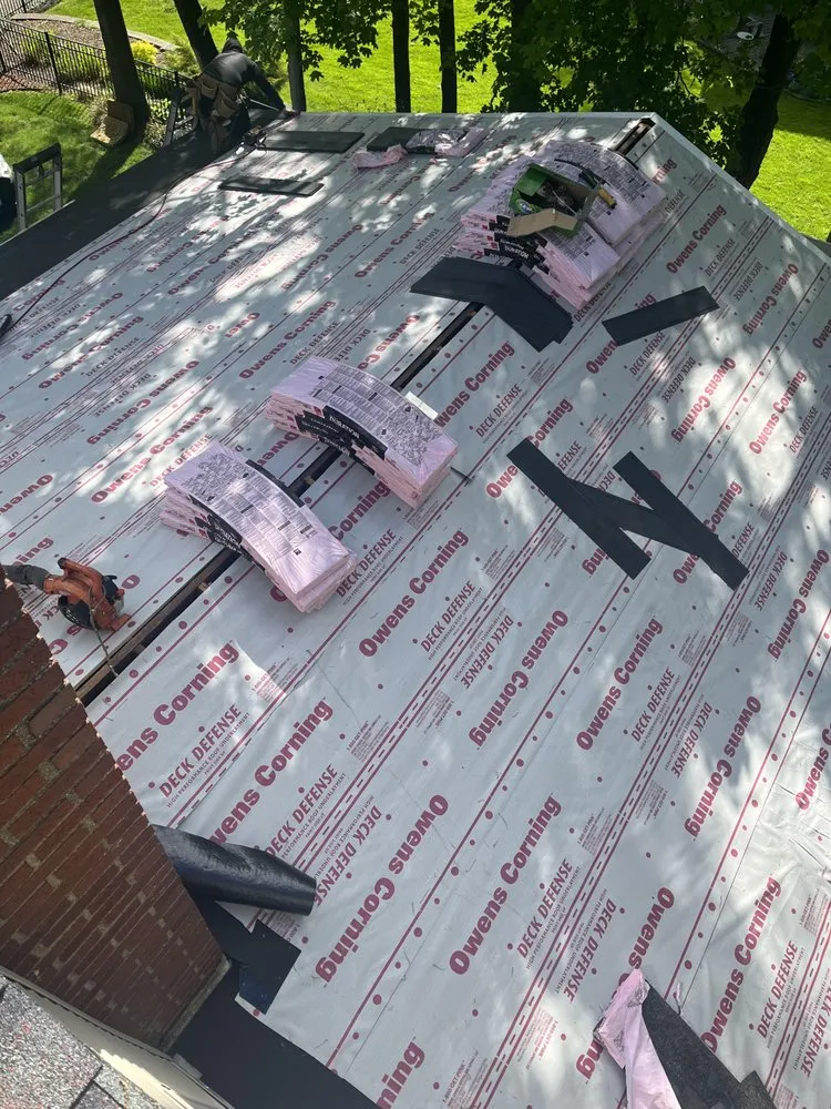 Slide of Universal Roofing Solutions