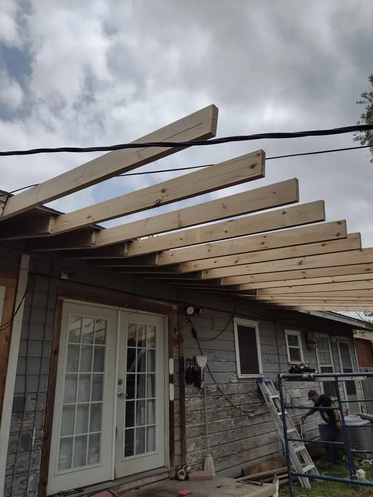 Slide of Universal Tech Service