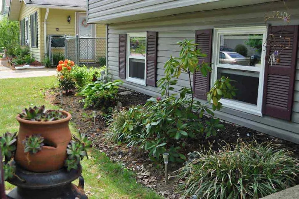 Slide of Universal Windows Direct of Dayton