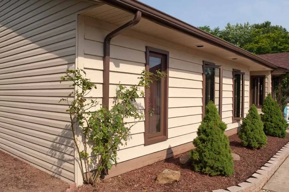 Slide of Universal Windows Direct of Dayton