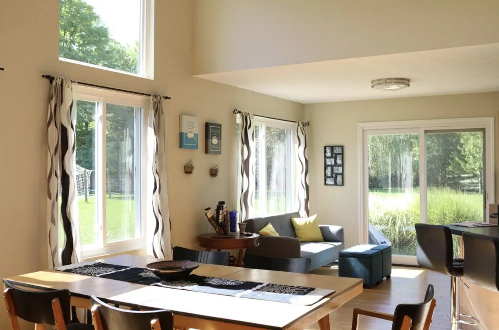 Slide of Universal Windows Direct of Ft. Wayne