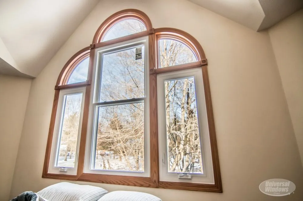 Slide of Universal Windows Direct of Ft. Wayne