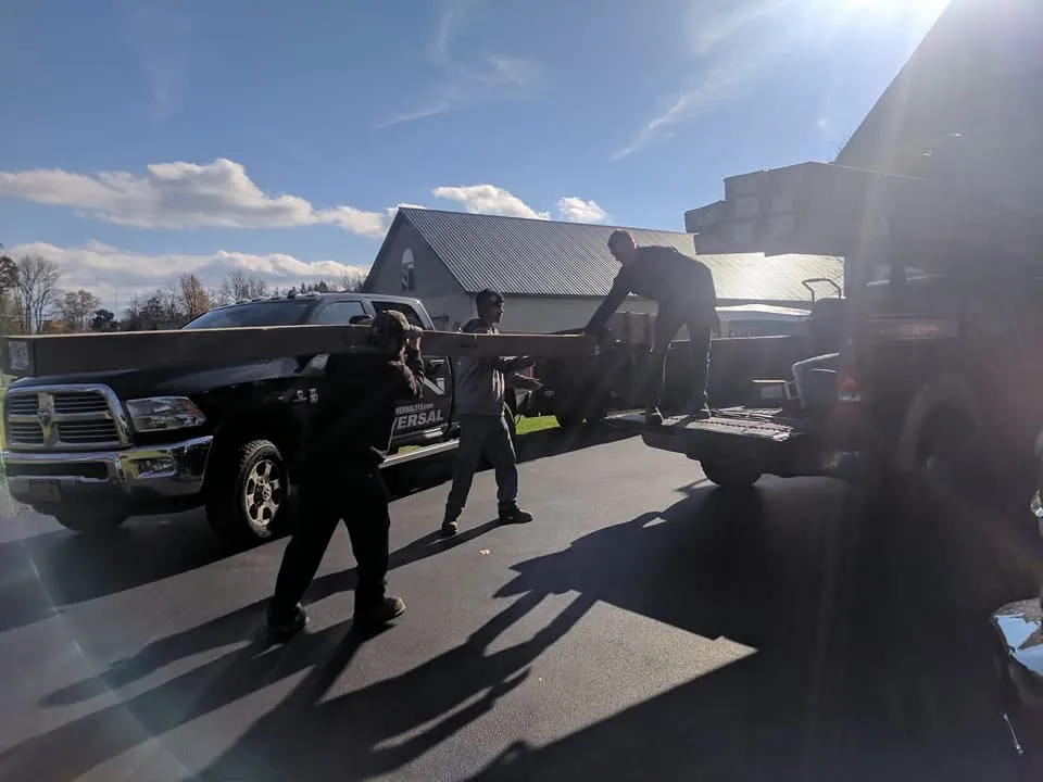 Slide of Universal315