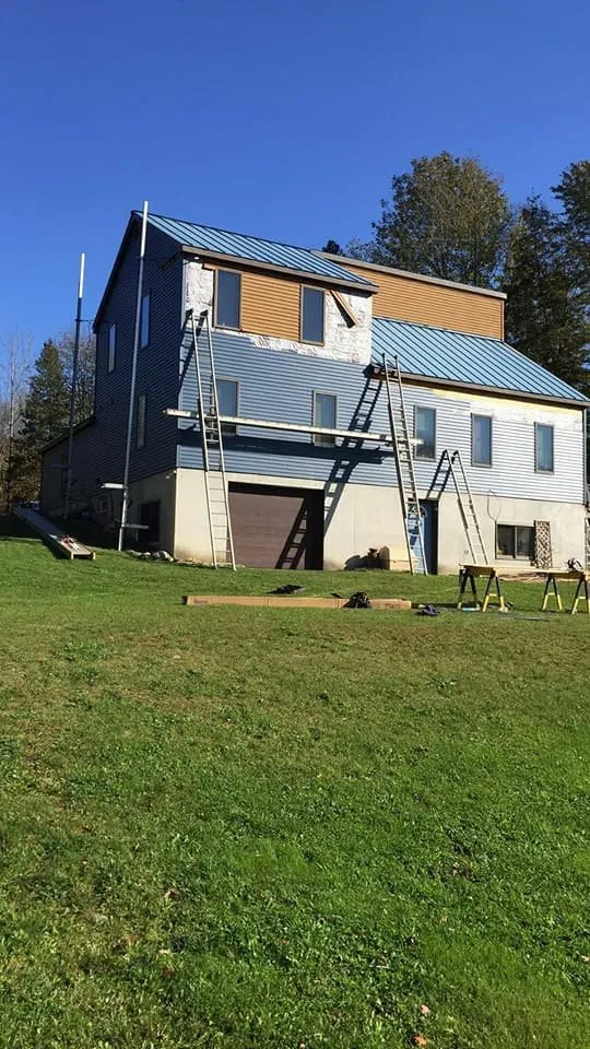 Slide of Universal315