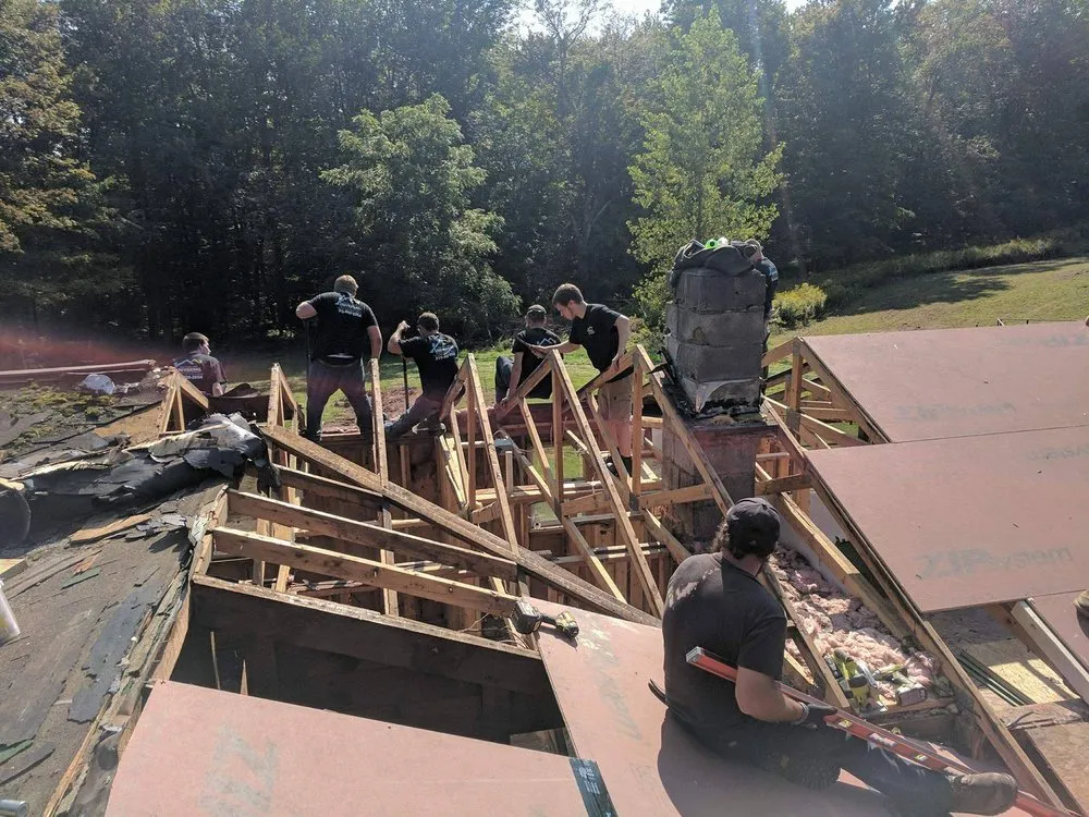 Slide of Universal315