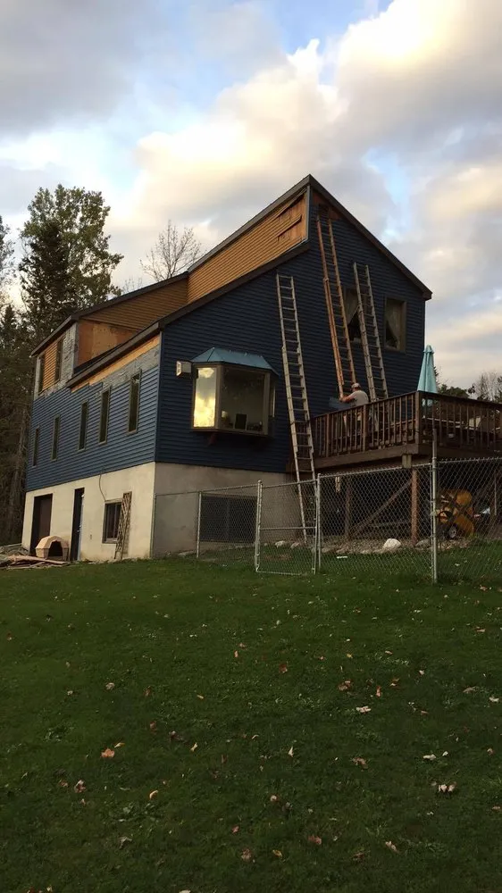 Slide of Universal315