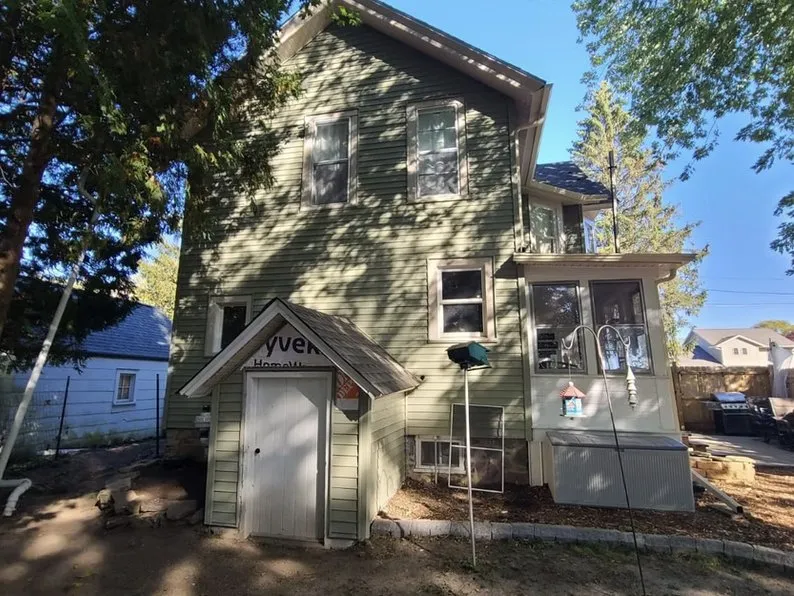 Slide of Unlimited Construction Pro