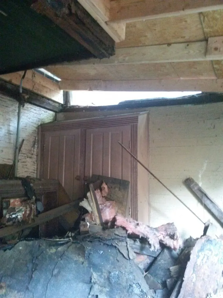 Slide of Untouchable Roofers