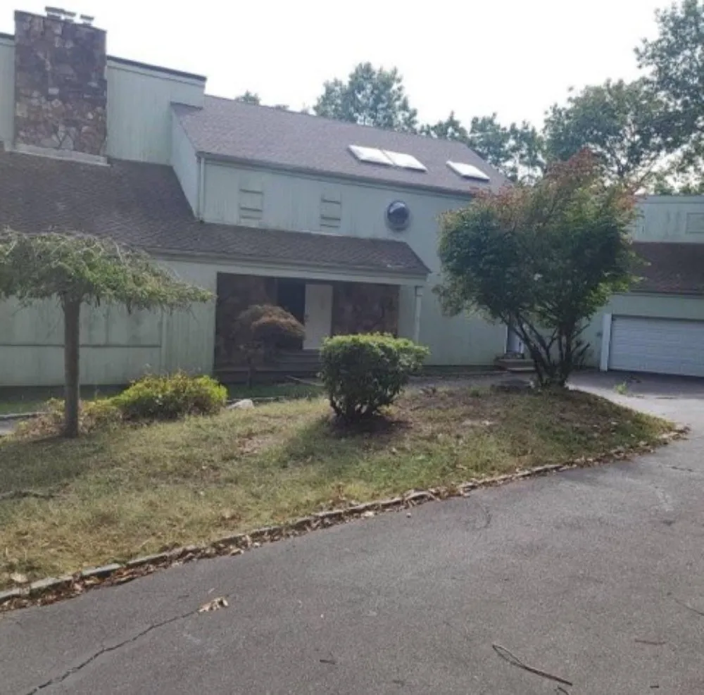 Slide of Upper Echelon Construction