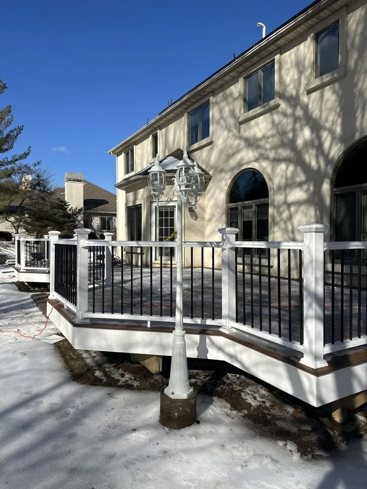 Slide of Uprise Construction