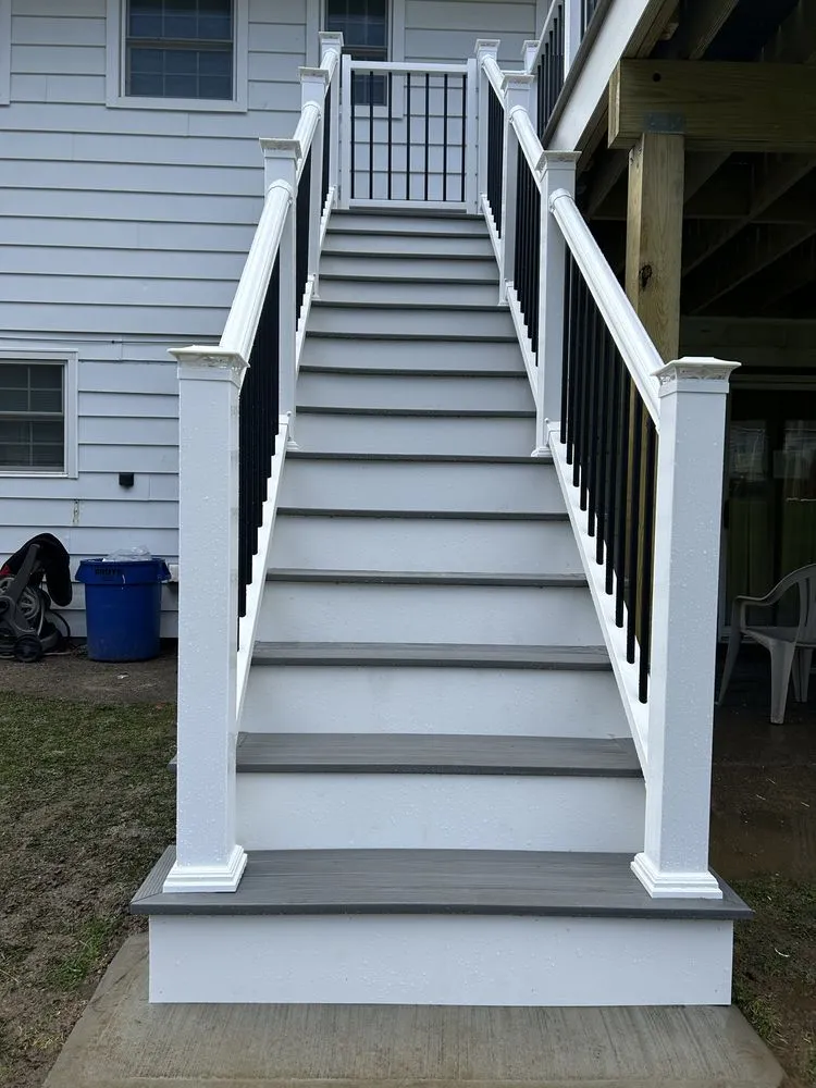 Slide of Uprise Construction