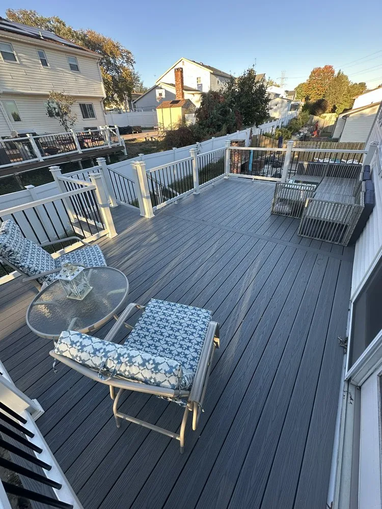 Slide of Uprise Construction