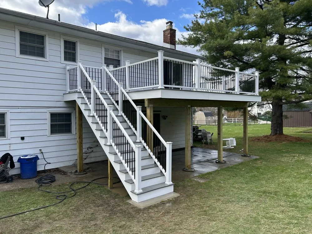 Slide of Uprise Construction