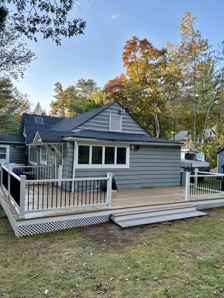 Slide of Uprise Construction