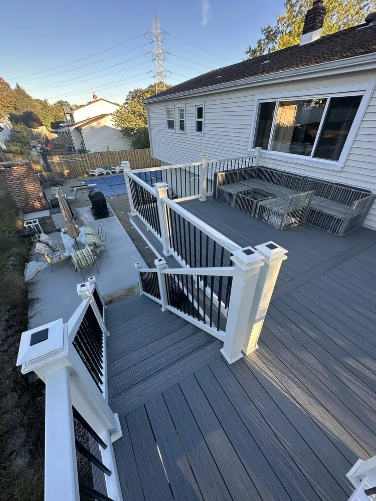 Slide of Uprise Construction