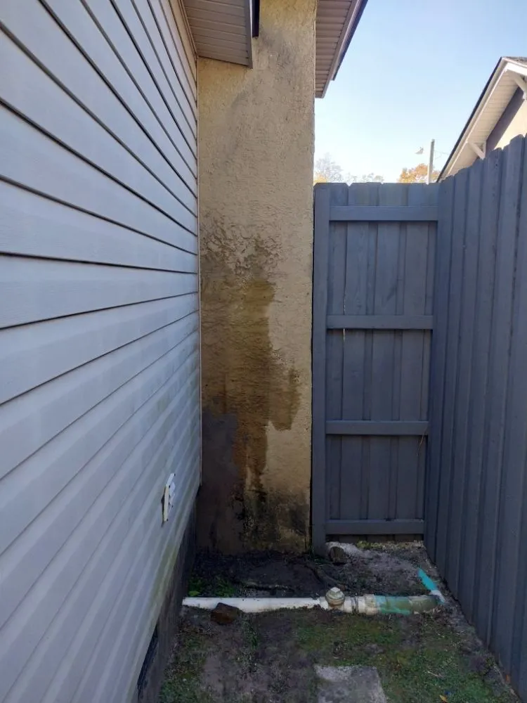 Slide of UPSCALE LIVING