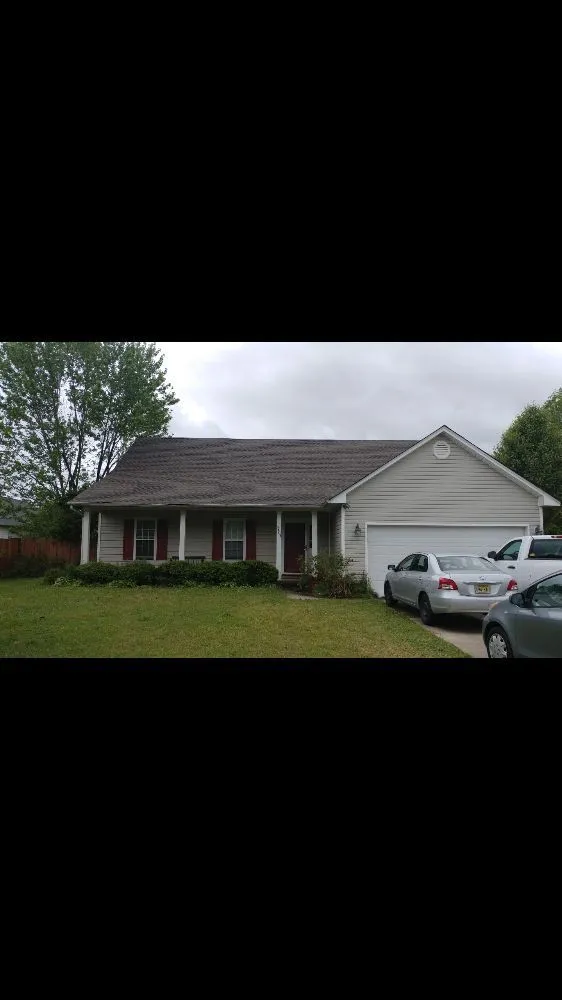 Slide of Upstanding Roofing and Construction