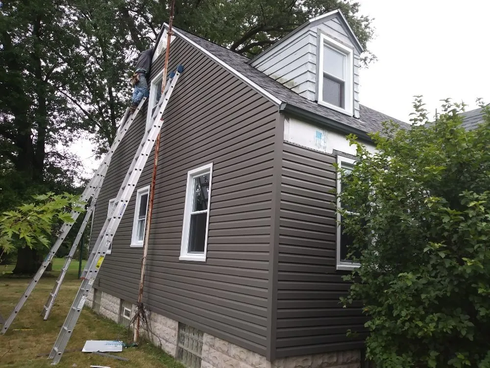 Slide of Uptop Roofing