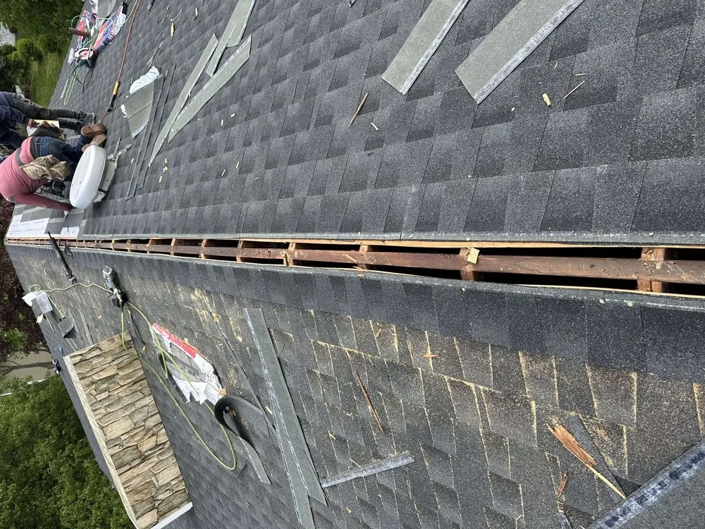 Slide of Uptop Roofr