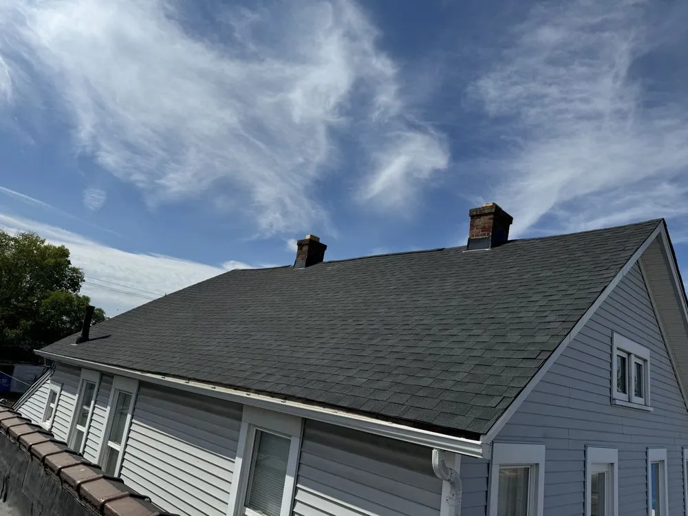 Slide of Uptop Roofr