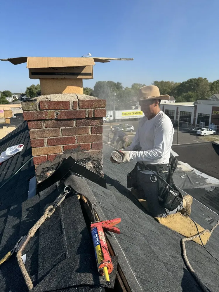 Slide of Uptop Roofr