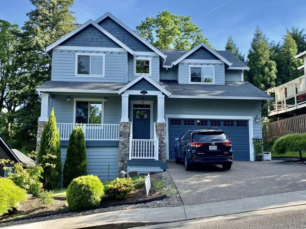 Slide of Uptown Painting