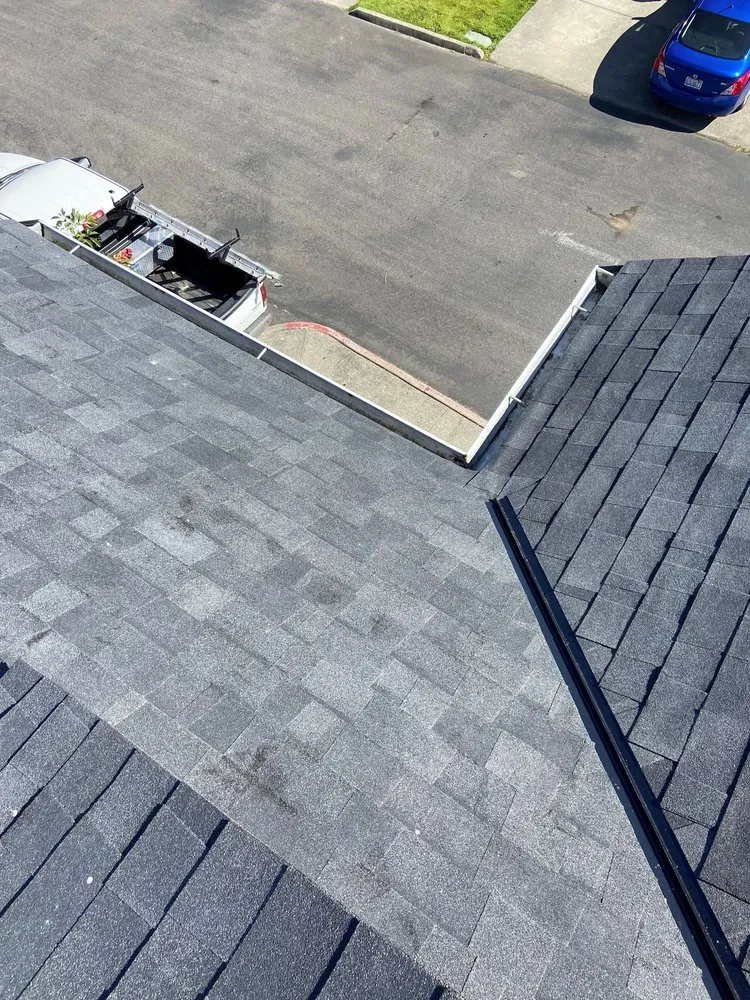 Slide of Urbano Roofing