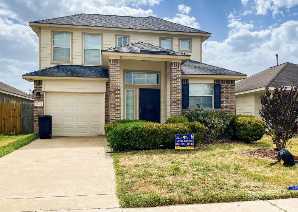 Slide of Urena Roofing & Contractor