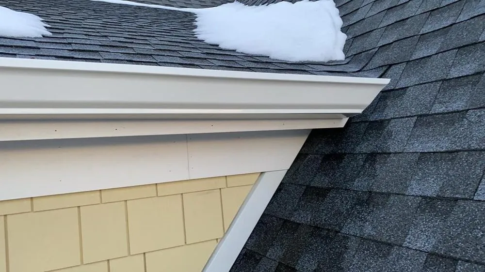 Slide of Urezel Contracting