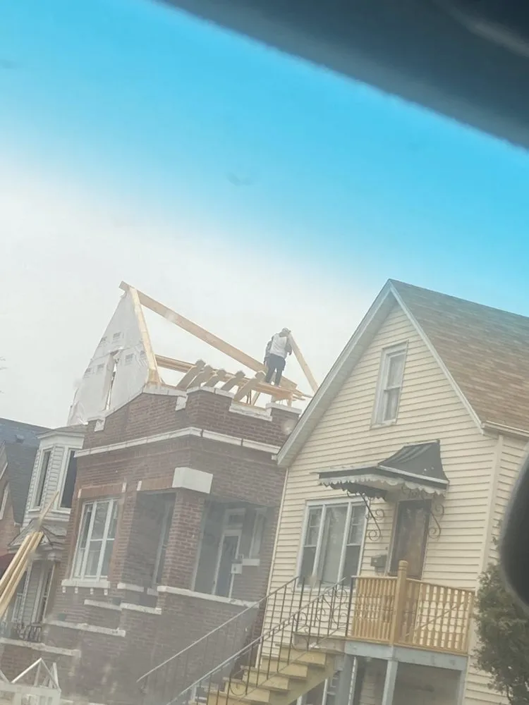 Slide of Urquizo construction