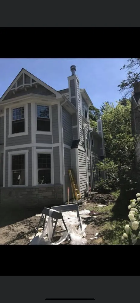 Slide of Urquizo construction