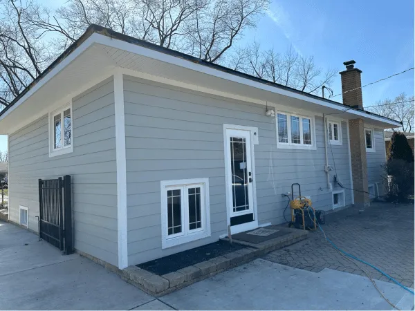 Slide of U.S. Exterior Chicago