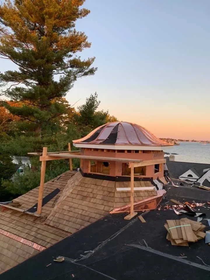 Slide of Us Juarez Roofing