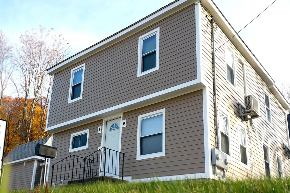 Slide of US Siding & Roofing