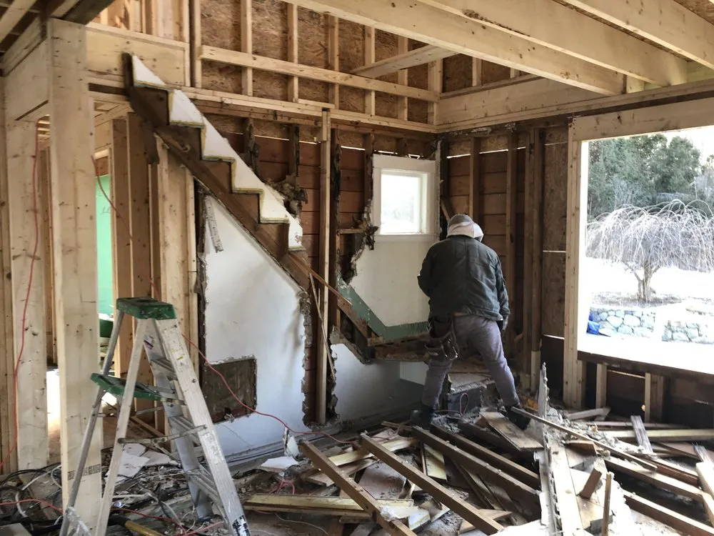 Slide of US Siding & Roofing