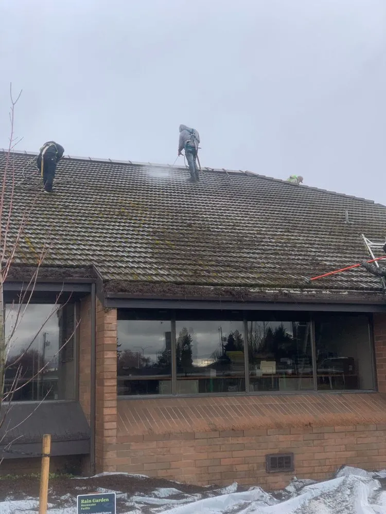 Slide of USA Roofing & Waterproofing