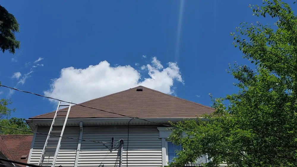 Slide of USA Roofing Experts