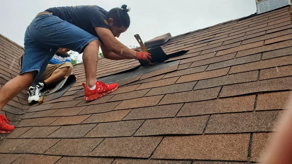 Slide of USA Roofing Experts