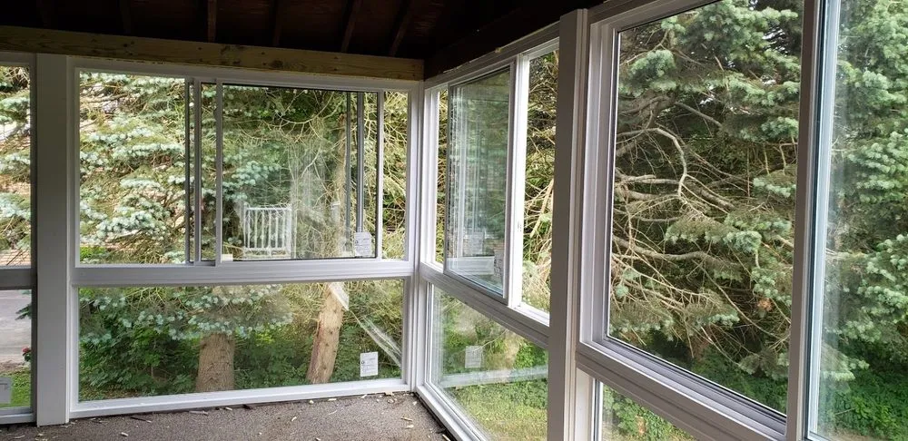 Slide of Usa Window Pro