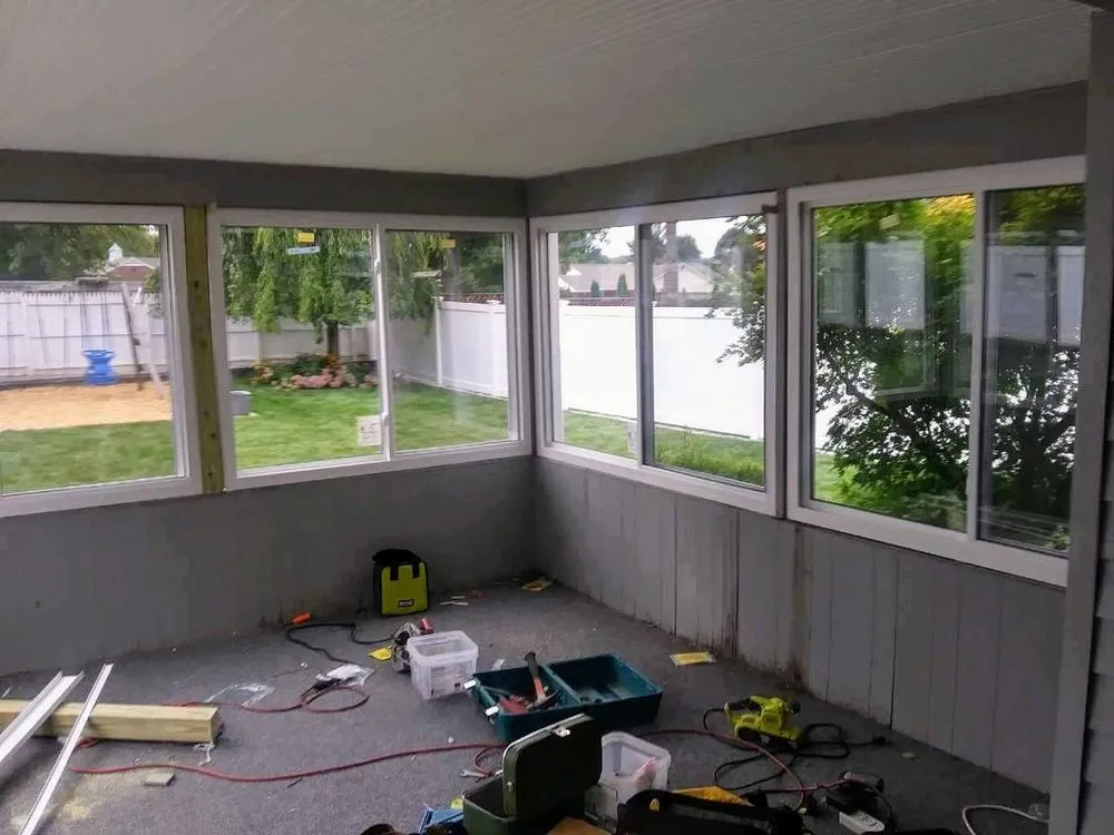 Slide of Usa Window Pro