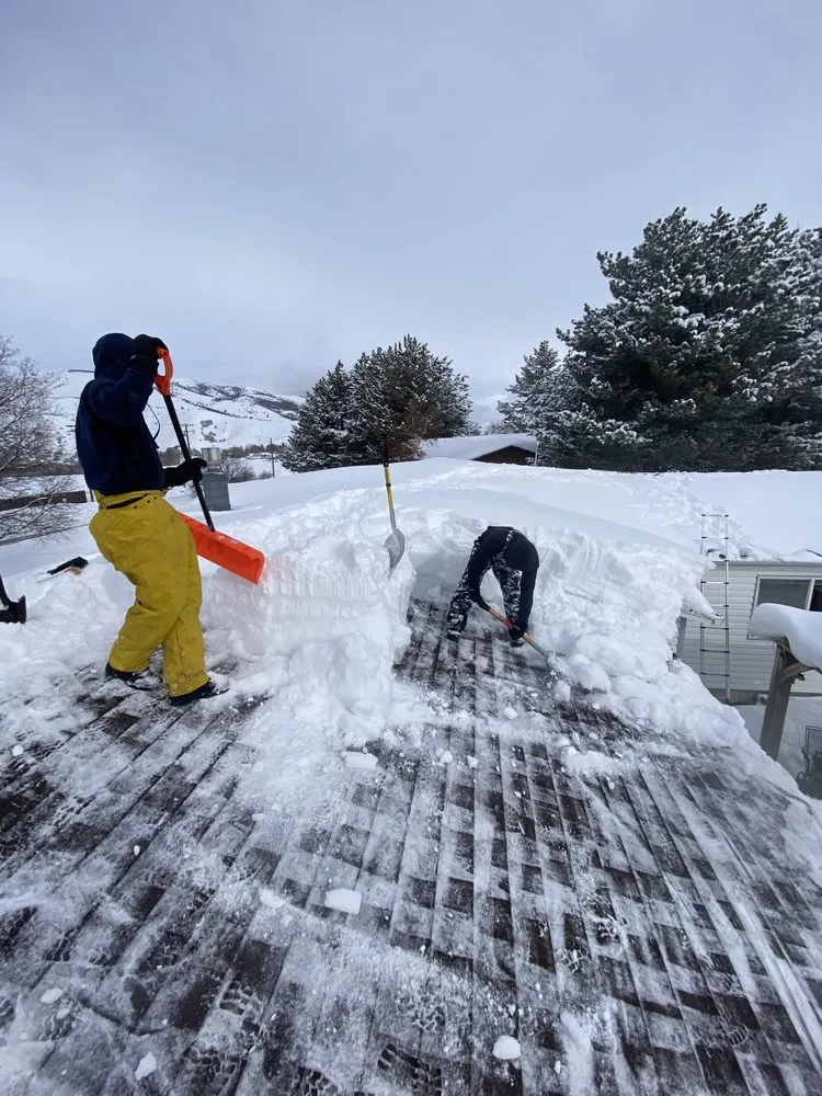 Slide of Utahfast Roofing Inc